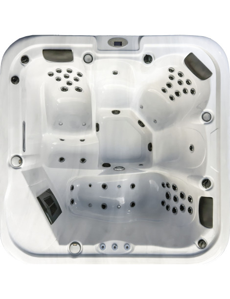 SPA VESPA DIMENSIONI: 1950x1950x820 mm
