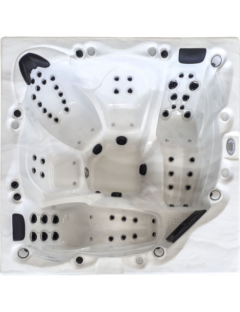 SPA MAMMUT DIMENSIONI: 2300x2300x880 mm