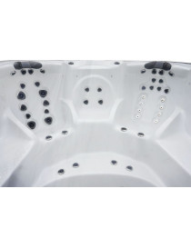 SPA ISTRICE DIMENSIONI 3900x2280x1350 mm